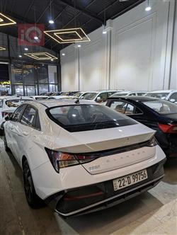 هیوندای ئەلەنترا